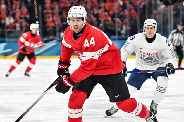 MILAN, ITALY - FEBRUARY 12: Pius Suter of Switzerland in action on day six of the Milano Cortina 2026 Winter Olympic Games, Olympische Spiele, Olympia, OS at Milano Santagiulia Ice hockey, Eishockey Arena on February 12, 2026 in Milan, Italy. Milan Milano Rho Ice Hockey Arena Italy *** MILAN, ITALY FEBRUARY 12 Pius Suter of Switzerland in action on day six of the Milano Cortina 2026 Winter Olympic games at Milano Santagiulia Ice Hockey Arena on February 12, 2026 in Milan, Italy Milan Milano Rho Ice Hockey Arena Italy Copyright: xJustPictures.ch AndreaxBrancax jp-en-EuSpIm-AB-AAB_653012022026