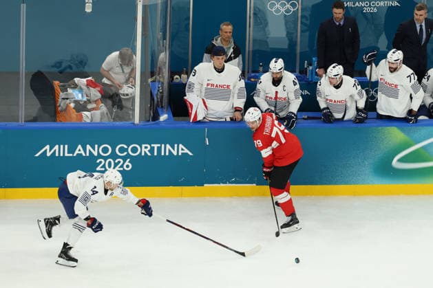 February 12, 2026, Milan, Lombardy, Italy: STEPHEN DA COSTA 14 of France in the Men s Preliminary Round Group A game between Team Switzerland (SUI) and Team France (FRA) at the Milano Cortina 2026 Winter Olympic Games, Olympische Spiele, Olympia, OS Milan Italy - ZUMAc179 20260212_oly_c179_026 Copyright: xMickaelxChavetx