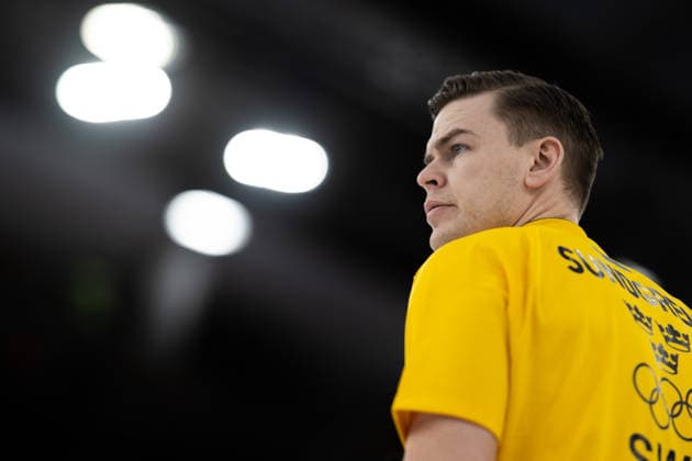 260212 Christoffer Sundgren of Sweden compete in a men s round robin curling match during day 6 of the 2026 Winter Olympics on February 12, 2026 in Cortina. Photo: Joel Marklund BILDBYRAN kod JM JE0119 bbeng curling Olympic Games, Olympische Spiele, Olympia, OS olympics winter olympics os ol olympiska spel vinter-os olympiske leker milano cortina 2026 milan cortina 2026 milano cortina 2026 olympic games milano cortina 2026 winter olympic games milano cortina-os milano cortina-ol vinter-ol *** 260212 Christoffer Sundgren of Sweden compete in a men s round robin curling match during day 6 of the 2026 Winter Olympics on February 12, 2026 in Cortina Photo Joel Marklund BILDBYRAN kod JM JE0119 bbeng curling olympic games olympics winter olympics os ol olympiska spel vinter os olympiske leker milano cortina 2026 milan cortina 2026 milano cortina 2026 olympic games milano cortina 2026 winter olympic games milano cortina os milano cortina ol vinter ol  Copyright: JOELxMARKLUND BB260212JM104