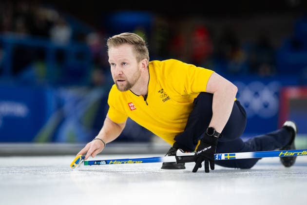 260212 Niklas Edin of Sweden compete in a men s round robin curling match during day 6 of the 2026 Winter Olympics on February 12, 2026 in Cortina. Photo: Joel Marklund BILDBYRAN kod JM JE0119 bbeng curling Olympic Games, Olympische Spiele, Olympia, OS olympics winter olympics os ol olympiska spel vinter-os olympiske leker milano cortina 2026 milan cortina 2026 milano cortina 2026 olympic games milano cortina 2026 winter olympic games milano cortina-os milano cortina-ol vinter-ol *** 260212 Niklas Edin of Sweden compete in a men s round robin curling match during day 6 of the 2026 Winter Olympics on February 12, 2026 in Cortina Photo Joel Marklund BILDBYRAN code JM JE0119 bbeng curling olympic games olympics winter olympics os ol olympiska spel vinter os olympiske leker milano cortina 2026 milan cortina 2026 milano cortina 2026 olympic games milano cortina 2026 winter olympic games milano cortina os milano cortina ol vinter ol  Copyright: JOELxMARKLUND BB260212JM109