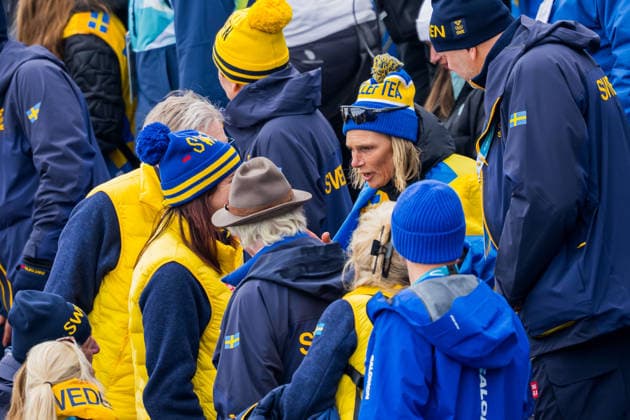 260212 Mia Karlsson, mother of Frida Karlsson of Sweden (not pictured) talks with King Carl XVI Gustaf of Sweden in the stands after the women s 10km free technique individual start cross-country skiing race during day 6 of the 2026 Winter Olympics on February 12, 2026 in Val di Fiemme. Photo: Maxim Thore BILDBYRAN kod MT MT0975 skidor cross-country skiing langrenn Olympic Games, Olympische Spiele, Olympia, OS olympics winter olympics os ol olympiska spel vinter-os olympiske leker milano cortina 2026 milan cortina 2026 milano cortina 2026 olympic games milano cortina 2026 winter olympic games milano cortina-os milano cortina-ol vinter-ol 6 bbeng individuell start 10 km *** 260212 Mia Karlsson, mother of Frida Karlsson of Sweden not pictured talks with King Carl XVI Gustaf of Sweden in the stands after the women s 10km free technique individual start cross country skiing race during day 6 of the 2026 Winter Olympics on February 12, 2026 in Val di Fiemme Photo Maxim Thore BILDBYRAN kod MT MT0975 skidor cross country skiing langrenn olympic games olympics winter olympics os ol olympiska spel vinter os olympiske leker milano cortina 2026 milan cortina 2026 milano cortina 2026 olympic games milano cortina 2026 winter olympic games milano cortina os milano cortina ol vinter ol 6 bbeng individuell start 10 km  Copyright: MAXIMxTHORE BB260212MT072