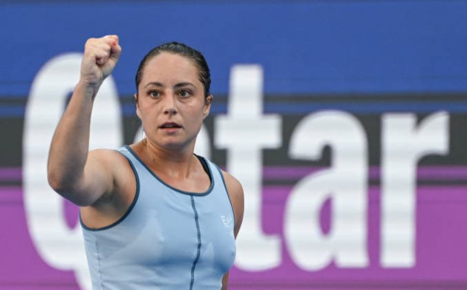 Qatar TotalEnergies Open 2026 - Day Five DOHA, QATAR FEBRUARY 12: Elisabetta Cocciaretto of Italy competes against Jelena Ostapenko of Latvia in the quarterfinals on Day Five of the Qatar TotalEnergies Open, part of the Hologic WTA, Tennis Damen Tour, at the Khalifa International Tennis and Squash Complex on February 12, 2026 in Doha, Qatar. Doha Qatar  Copyright: xArturxWidakx originalFilename:widak-qatartot260212_np0Zp.jpg