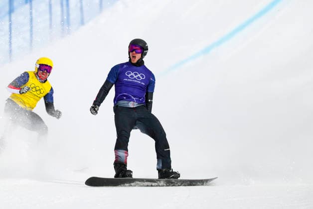 OLYMPICS - Winter Olympic Games, Olympische Spiele, Olympia, OS Milano Cortina 2026 LIVIGNO,ITALY,12.FEB.26 - OLYMPICS, SNOWBOARD - Winter Olympic Games Milano Cortina 2026, Snowboard Cross, men, final. Image shows Jakob Dusek (AUT) and Alessandro Haemmerle (AUT).  GEPAxpictures xHaraldxSteiner