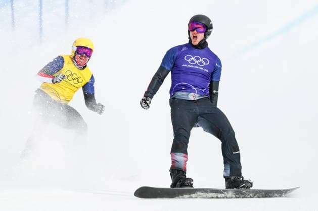 OLYMPICS - Winter Olympic Games, Olympische Spiele, Olympia, OS Milano Cortina 2026 LIVIGNO,ITALY,12.FEB.26 - OLYMPICS, SNOWBOARD - Winter Olympic Games Milano Cortina 2026, Snowboard Cross, men, final. Image shows Jakob Dusek (AUT) and Alessandro Haemmerle (AUT).  GEPAxpictures xHaraldxSteiner