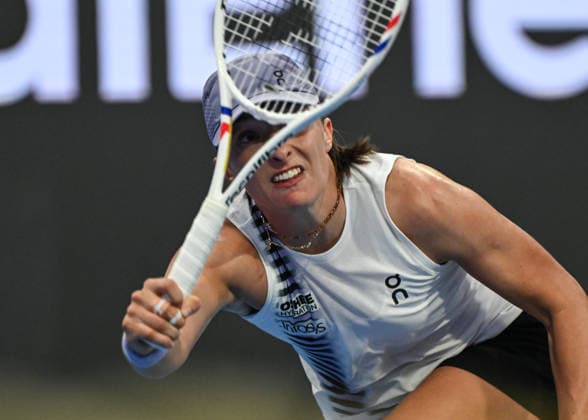 Qatar TotalEnergies Open 2026 - Day Five DOHA, QATAR FEBRUARY 12: Iga Swiatek of Poland competes against Maria Sakkari of Greece in the quarterfinals on Day Five of the Qatar TotalEnergies Open, part of the Hologic WTA, Tennis Damen Tour, at the Khalifa International Tennis and Squash Complex on February 12, 2026 in Doha, Qatar. Doha Qatar  Copyright: xArturxWidakx originalFilename:widak-qatartot260212_npLX8.jpg