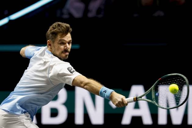 ROTTERDAM - Stanislas Wawrinka (Switzerland) in action against Alex de Minaur (Australia) on the fourth day of the ABN AMRO tennis tournament in Ahoy Rotterdam. BAS CZERWINSKI ANP xVIxANPxSportx xxANPxIVx 550469278 originalFilename: 550469278.jpg