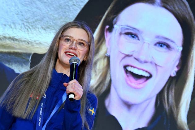 STOCKHOLM, SWEDEN 20260212 Isabella Wrana, the new Olympic gold medalist in mixed curling at the Winter Olympics in Cortina, is celebrated at the Olympiafestivalen in Westfield Mall of Scandinavia, Solna. STOCKHOLM SWEDEN x10090x *** STOCKHOLM, SWEDEN 20260212 Isabella Wrana, the new Olympic gold medalist in mixed curling at the Winter Olympics in Cortina, is celebrated at the Olympiafestivalen in Westfield Mall of Scandinavia, Solna STOCKHOLM SWEDEN x10090x  Copyright: xClaudioxBresciani TTx GOLD MEDALIST ISABELLA WRANA IS CELEBRATED