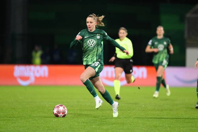 VfL vs Juventus, CL Women Wolfsburg, 12 02 2026, Football, Women, VfL Wolfsburg vs Juventus Turin, Champions League, Play Offs, Season 2025 2026, Vievien Endemann VfL Wolfsburg AOK Stadion Niedersachsen Germany