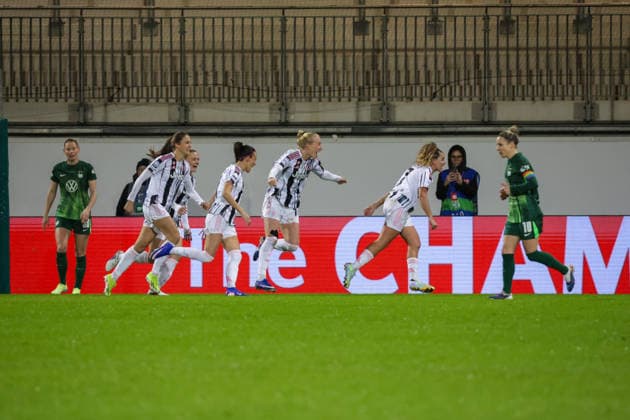 12 02 2026, xgrfx, Football UEFA Champions League, VfL Wolfsburg Juventus FC Turin v l Tor, Ana Capeta Juventus Turin DFL DFB REGULATIONS PROHIBIT ANY USE OF PHOTOGRAPHS as IMAGE SEQUENCES and or QUASI VIDEO Wolfsburg