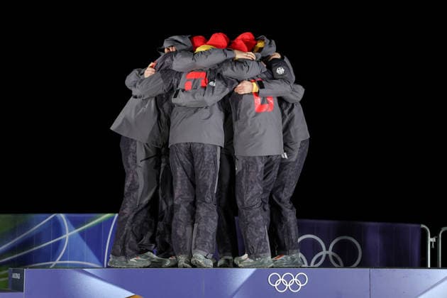 Olympische Winterspiele Milano Cortina 2026 Rennrodeln Team Staffel am 12.02.2026 im Cortina Sliding Centre in Cortina d™Ampezzo Team Deutschland gewinnt die Gold Medaille *** Olympic Winter Games Milano Cortina 2026 Luge Team Relay on 12 02 2026 at the Cortina Sliding Center in Cortina d™Ampezzo Team Germany wins the gold medal xMSx