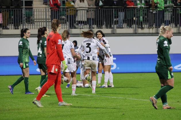 12 02 2026, xgrfx, Football UEFA Champions League, VfL Wolfsburg Juventus FC Turin v l Tor, Amalie Vangsgaard Juventus Turin DFL DFB REGULATIONS PROHIBIT ANY USE OF PHOTOGRAPHS as IMAGE SEQUENCES and or QUASI VIDEO Wolfsburg