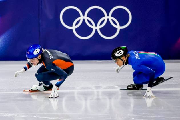Xandra Velzeboer of the Netherlands and Arianna Fontana of Italy Women s 500m Quarterfinals, Milano Cortina 2026 Winter Olympics: Day 6, Short Track Speed skating, Eisschnelllauf - Milano Cortina 2026 Winter Olympics: Day 6, Milano Speed Skating Stadium, February 12, 2026, Milan, Italy.
