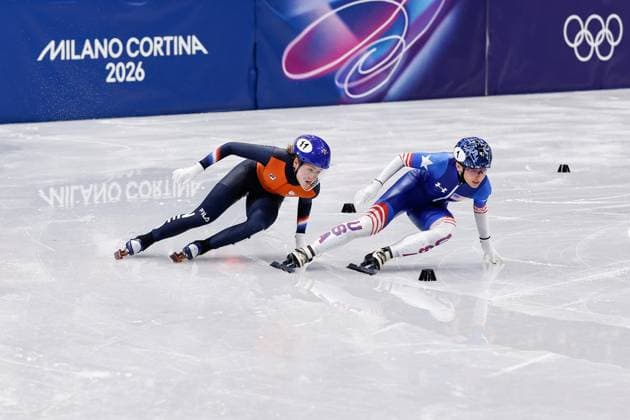 MILAN , 12-02-2026 , Milano Ice Skating Arena , Olympic Winter games, Winterspiele,Spiele, Summer games 2026 - Short Track 500m ladies - 1000m men , Picture shows Michelle Velzeboer, Kristen Santos-Griswold Olympic Winter Games 2026 - Short Track 500m ladies - 1000m men  x201530854x Copyright: