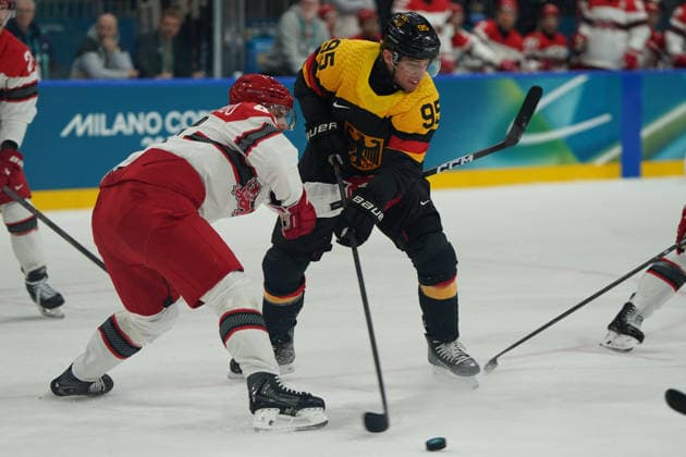 Milano Cortina, 2026 , Winter Olympic Games, Olympische Spiele, Olympia, OS Olympische Winter-Olympische spiele 2026 , Icehockey, Eishockey Männer, Men s Preliminary Round, Vorrunde, Deutschland vs Dänemark, Germany vs Denmark , ce Hockey Arena Milano Mailand frederik tiffels Deutschland, Germany, Photocopyright Gladys Chai von der Laage *** Milano Cortina, 2026 , Winter Olympic Games, Winter Olympic Games 2026 , Icehockey, Icehockey Men, Men s Preliminary Round, Preliminary Round, Germany vs Denmark, Germany vs Denmark , ce Hockey Arena Milano Milano frederik tiffels Germany, Germany, Photocopyright Gladys Chai von der Laage