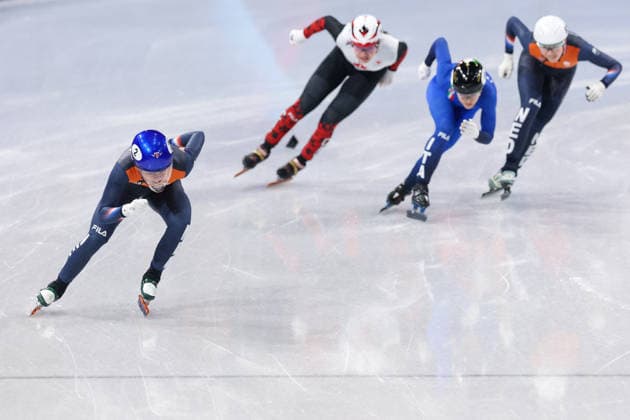 Winter Olympics - Xandra Velzeboer Wins Gold And Beats WR At Short Track Speed skating, Eisschnelllauf Women s 500m Xandra Velzeboer of Team Netherlands competes in the Short Track Speed Skating Women s 500m finals on day six of the Milano Cortina 2026 Winter Olympic Games, Olympische Spiele, Olympia, OS at Milano Ice Skating Arena on February 12, 2026 in Milan, Italy. The dutch athlete also beat the world record with a time of 41.399 during the semifinals. Photo by Alexis Jumeau ABACAPRESS.COM Milan Italy  Copyright: xJumeauxAlexis ABACAx