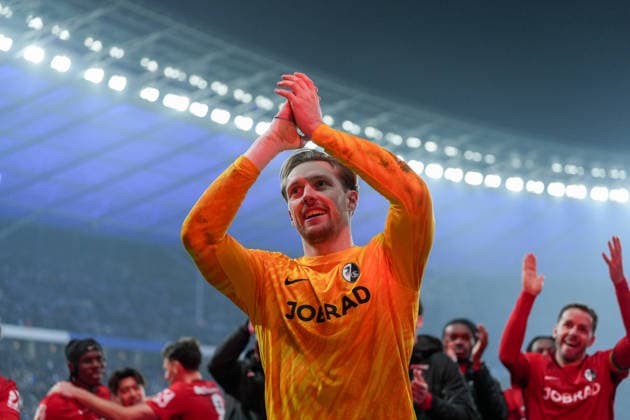 Football, 1. BL, SC Freiburg extends contract with Florian Müller, archive pictures