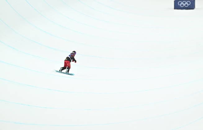 (260212) -- LIVIGNO, Feb. 12, 2026 -- Wu Shaotong of China competes during the women s snowboard halfpipe final at the Milan-Cortina 2026 Olympic Winter games, Winterspiele,Spiele, Summer games in Livigno, Italy, Feb. 12, 2026. ) (MICO2026)ITALY-LIVIGNO-OLYMPIC WINTER GAMES-WOMEN S SNOWBOARD HALFPIPE-FINAL ZhangxHongxiang 