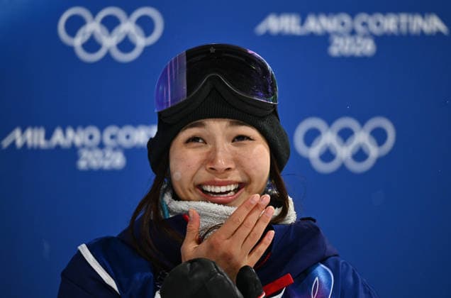 (260212) -- LIVIGNO, Feb. 12, 2026 -- Chloe Kim of the United States reacts during the women s snowboard halfpipe final at the Milan-Cortina 2026 Olympic Winter games, Winterspiele,Spiele, Summer games in Livigno, Italy, Feb. 12, 2026. ) (MICO2026)ITALY-LIVIGNO-OLYMPIC WINTER GAMES-WOMEN S SNOWBOARD HALFPIPE-FINAL ZhangxHongxiang 