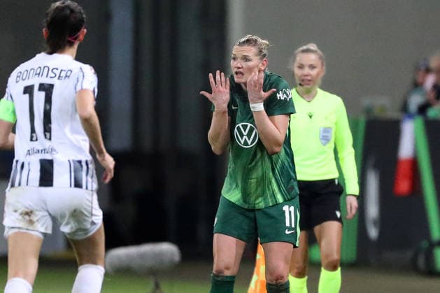 VfL vs Juventus, CL Women Wolfsburg, 12 02 2026, Football, Women, VfL Wolfsburg vs Juventus Turin, Champions League, Play Offs, Season 2025 2026, Alexandra Popp VfL Wolfsburg AOK Stadion Niedersachsen Germany