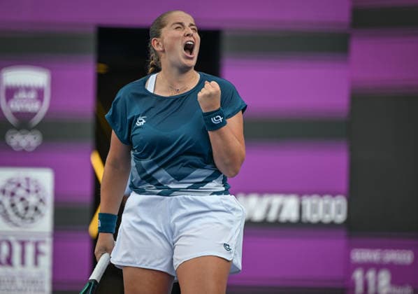Qatar TotalEnergies Open 2026 - Day Five DOHA, QATAR FEBRUARY 12: Jelena Ostapenko of Latvia competes against Elisabetta Cocciaretto of Italy in the quarterfinals on Day Five of the Qatar TotalEnergies Open, part of the Hologic WTA, Tennis Damen Tour, at the Khalifa International Tennis and Squash Complex on February 12, 2026 in Doha, Qatar. Doha Qatar  Copyright: xArturxWidakx originalFilename:widak-qatartot260212_npD9C.jpg