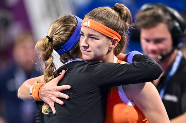 February 13, 2026, Doha, Qatar: Karolina Muchova of the Czech Republic is congratulated by Anna Kalinskaya of Russia after their quarterfinal match at the WTA, Tennis Damen Qatar TotalEnergies Open 2026 tennis tournament at the Khalifa International Tennis Complex. Karolina Muchovawon against Anna Kalinskaya. 6-3,6-4. WTA Qatar TotalEnergies Open 2026-Quarterfinal In Doha - 13 Feb 2026  - ZUMAs197 20260213_aaa_s197_014 Copyright: xNoushadxVariyattiyakkalx