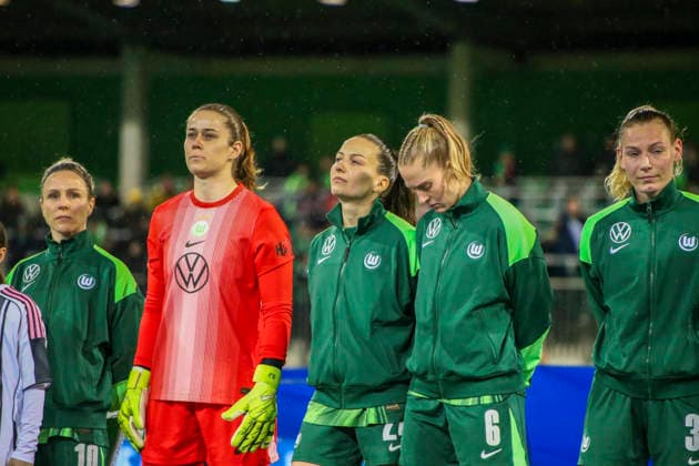 Germany Football UEFA Women™s Champions League 2025 2026, Playoffs VfL Wolfsburg vs Juventus AOK Stadion Wolfsburg Stina Johannes VfL Wolfsburg Women, 1 Joelle Wedemeyer VfL Wolfsburg Women, 24 Svenja Huth VfL Wolfsburg Women, 10 Janina Minge VfL Wolfsburg Women, 6 Caitlin Dijkstra VfL Wolfsburg Women, 3 Wolfsburg Copyright: xAymanxAlahmedx