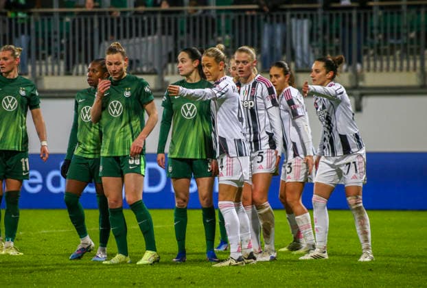 Germany Football UEFA Women™s Champions League 2025 2026, Playoffs VfL Wolfsburg vs Juventus AOK Stadion Wolfsburg Martina Lenzini Juventus, 71 Estela Juventus, 3 Mathilde Harviken Juventus, 5 Amalie Vangsgaard Juventus, 14 Sarai Linder VfL Wolfsburg Women, 39 Caitlin Dijkstra VfL Wolfsburg Women, 3 Wolfsburg Copyright: xAymanxAlahmedx