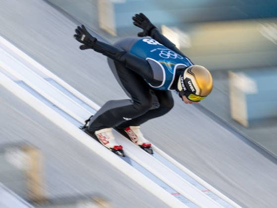OLYMPICS - Winter Olympic Games, Olympische Spiele, Olympia, OS Milano Cortina 2026 PREDAZZO,ITALY,13.FEB.26 - OLYMPICS, NORDIC SKIING, NORDIC COMBINED, Ski jumping, Skispringen, Ski, nordisch - Winter Olympic Games Milano Cortina 2026, large hill, training. Image shows Vinzenz Geiger (GER).  GEPAxpictures xOliverxLerch