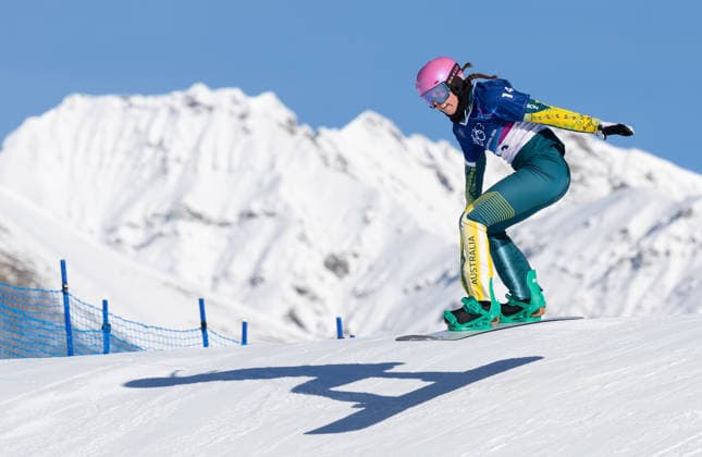 OLYMPICS - Winter Olympic Games, Olympische Spiele, Olympia, OS Milano Cortina 2026 LIVIGNO,ITALY,13.FEB.26 - OLYMPICS, SNOWBOARD - Winter Olympic Games Milano Cortina 2026, Snowboard Cross, women, qualification. Image shows Josie Baff (AUS).  GEPAxpictures xHaraldxSteiner