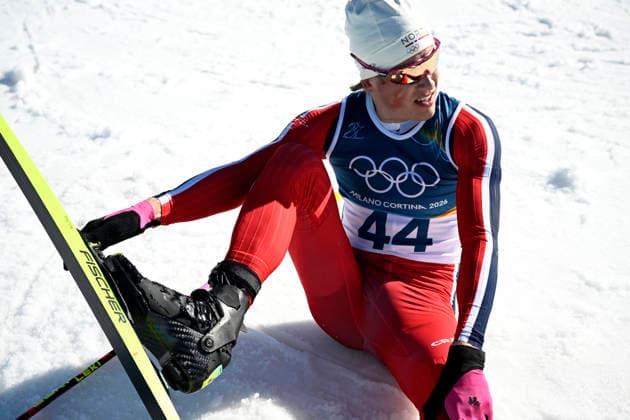 LKS 20260213 Johannes Hösflot Kläbo of Norway in the finish during men s Cross-Country Skiing 10km Interval Freestyle event at the Milano Cortina Winter Olympics at the Tesero Cross Country Skiing Stadium on February 13, 2026. - MARKKU ULANDER Tesero Italy 3FwgLahsWSo  Copyright: xMarkkuxUlanderx 3FwgLahsWSo
