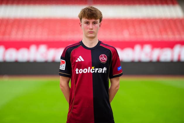 11 02 2026 1 FC Nuremberg FCN Club 2 Football Bundesliga BL Season 2025 2026 Photo montage of portrait and stadium background Photo appointment Portrait appointment Presentation Press appointment Single photo Single photo Portrait Portrait headshot Marko Soldic 16, 1 FC Nuremberg FCN