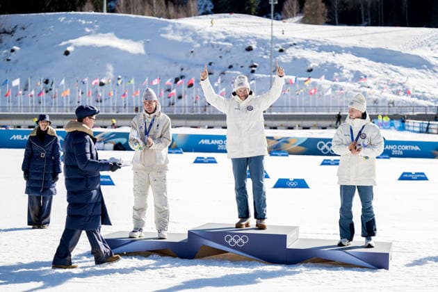 260213 Mathis Desloges of France, Johannes Hosflot Klaebo of Norway and Einar Hedegart of Norway celebrate on the podium after the men s 10km free technique individual start cross-country skiing race during day 7 of the 2026 Winter Olympics on February 13, 2026 in Val di Fiemme. Photo: Maxim Thore BILDBYRAN kod MT MT0976 skidor cross-country skiing langrenn Olympic Games, Olympische Spiele, Olympia, OS olympics winter olympics os ol olympiska spel vinter-os olympiske leker milano cortina 2026 milan cortina 2026 milano cortina 2026 olympic games milano cortina 2026 winter olympic games milano cortina-os milano cortina-ol vinter-ol 7 bbeng intervallstart norge frankrike jubel *** 260213 Mathis Desloges of France, Johannes Hosflot Klaebo of Norway and Einar Hedegart of Norway celebrate on the podium after the men s 10km free technique individual start cross country skiing race during day 7 of the 2026 Winter Olympics on February 13, 2026 in Val di Fiemme Photo Maxim Thore BILDBYRAN kod MT MT0976 skidor cross country skiing langrenn olympic games olympics winter olympics os ol olympiska spel vinter os olympiske leker milano cortina 2026 milan cortina 2026 milano cortina 2026 olympic games milano cortina 2026 winter olympic games milano cortina os milano cortina ol vinter ol 7 bbeng intervallstart norge france jubel  Copyright: MAXIMxTHORE BB260213MT107