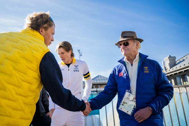 260213 Gustaf Berglund and William Poromaa of Sweden with King Carl XVI Gustaf of Sweden after the men s 10km free technique individual start cross-country skiing race during day 7 of the 2026 Winter Olympics on February 13, 2026 in Val di Fiemme. Photo: Maxim Thore BILDBYRAN kod MT MT0976 skidor cross-country skiing langrenn Olympic Games, Olympische Spiele, Olympia, OS olympics winter olympics os ol olympiska spel vinter-os olympiske leker milano cortina 2026 milan cortina 2026 milano cortina 2026 olympic games milano cortina 2026 winter olympic games milano cortina-os milano cortina-ol vinter-ol 7 bbeng intervallstart sverige kung jubel *** 260213 Gustaf Berglund and William Poromaa of Sweden with King Carl XVI Gustaf of Sweden after the men s 10km free technique individual start cross country skiing race during day 7 of the 2026 Winter Olympics on February 13, 2026 in Val di Fiemme Photo Maxim Thore BILDBYRAN kod MT MT0976 skidor cross country skiing langrenn olympic games olympics winter olympics os ol olympiska spel vinter os olympiske leker milano cortina 2026 milan cortina 2026 milano cortina 2026 olympic games milano cortina 2026 winter olympic games milano cortina os milano cortina ol vinter ol 7 bbeng intervallstart sverige kung jubel  Copyright: MAXIMxTHORE BB260213MT121