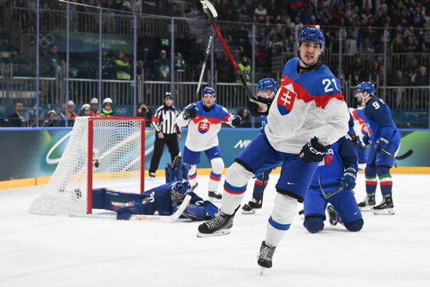 RUZICKA Adam (SVK) scores the third goal celebration during Men s Ice hockey, Eishockey - Italia vs Slovacchia, Olympic Winter games, Winterspiele,Spiele, Summer games Milano-Cortina 2026 in Milano, Italy, February 13 2026  Copyright: xFilippoxTomasi IPAxSportx xipa-agency.netx xx IPA_71432582 IPA_Agency_IPA71432582