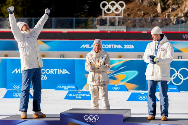 Winter Olympics in Milan Cortina 2026 Anterselva, Italy 20260213. Vetle Sjaastad Christiansen from Norway, Quentin Fillon Maillet from France and Sturla Holm Laegreid from Norway on the podium after the men s 10 km sprint in biathlon during the Winter Olympics in Milano Cortina 2026. Photo: Heiko Junge NTB Anterselva Italy EDITORIAL USE ONLY. RESTRICTED USE FOR BETTING COMPANIES Ref:_SPOggHdjkguhnA.jpg *** Winter Olympics in Milan Cortina 2026 Anterselva, Italy 20260213 Vetle Sjaastad Christiansen from Norway, Quentin Fillon Maillet from France and Sturla Holm Laegreid from Norway on the podium after the men s 10 km sprint in biathlon during the Winter Olympics in Milano Cortina 2026 Photo Heiko Junge NTB Anterselva Italy EDITORIAL USE ONLY RESTRICTED USE FOR BETTING COMPANIES  Copyright: xHeikoxJungex xNTBx