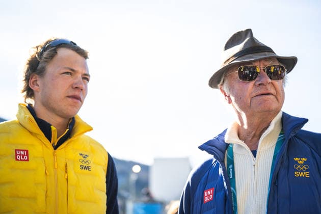 260213 Gustaf Berglund of Sweden and King Carl XVI Gustaf of Sweden after the men s 10km free technique individual start cross-country skiing race during day 7 of the 2026 Winter Olympics on February 13, 2026 in Val di Fiemme. Photo: Maxim ThorÃ BILDBYRAN kod MT MT0976 skidor cross-country skiing langrenn Olympic Games, Olympische Spiele, Olympia, OS olympics winter olympics os ol olympiska spel vinter-os olympiske leker milano cortina 2026 milan cortina 2026 milano cortina 2026 olympic games milano cortina 2026 winter olympic games milano cortina-os milano cortina-ol vinter-ol 7 bbeng intervallstart *** 260213 Gustaf Berglund of Sweden and King Carl XVI Gustaf of Sweden after the men s 10km free technique individual start cross country skiing race during day 7 of the 2026 Winter Olympics on February 13, 2026 in Val di Fiemme Photo Maxim ThorÃ BILDBYRAN code MT MT0976 skiing cross country skiing cross country olympic games olympics winter olympics os ol olympic games winter os olympic games milano cortina 2026 milan cortina 2026 milano cortina 2026 olympic games milano cortina 2026 winter olympic games milano cortina os milano cortina ol winter ol 7 bbeng interval start  Copyright: MAXIMxTHORE BB260213MT146