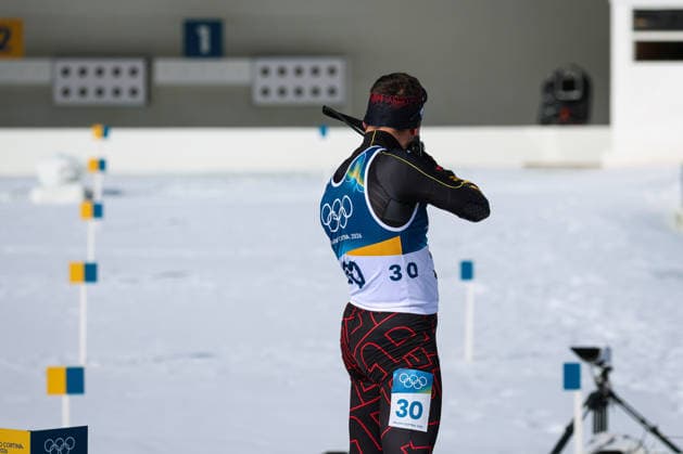 Antholz, Italien 13. Februar 2026: Biathlon Sprint Männer 10 km - Olympia 2026 Im Bild: Justus Strelow (GER) beim Schießen. Anterselva Biathlon Arena *** Antholz, Italy 13 February 2026 Biathlon Sprint Men 10 km Olympia 2026 In the picture Justus Strelow GER shooting Anterselva Biathlon Arena Copyright: xFotostandx xHettichx
