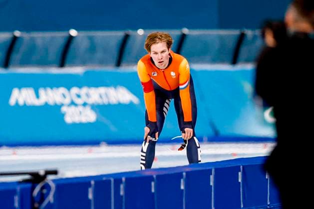 Stijn Van De Bunt of the Netherlands looks exhausted after Men s 10000m, Milano Cortina 2026 Winter Olympics: Day 7, Speed skating, Eisschnelllauf - Milano Cortina 2026 Winter Olympics: Day 7, Milano Speed Skating Stadium, February 13, 2026, Milan, Italy.