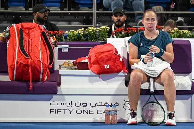 Qatar TotalEnergies Open 2026 - Day Six DOHA, QATAR FEBRUARY 13: Jelena Ostapenko of Latvia competes against Victoria Mboko of Canada in the semifinal on Day Six of the Qatar TotalEnergies Open, part of the Hologic WTA, Tennis Damen Tour, at the Khalifa International Tennis and Squash Complex on February 13, 2026 in Doha, Qatar. Doha Qatar  Copyright: xArturxWidakx originalFilename:widak-qatartot260213_npp0F.jpg