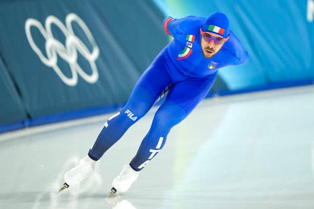 2026-02-13 - Milano Cortina 2026 Winter Olympics 10000m Men MILAN, ITALY - FEBRUARY 13: Davide Ghiotto of Italy during the 10000m Men on the Milano Cortina 2026 Winter Olympics at the Milano Speed skating, Eisschnelllauf Arena on February 13, 2026 in Milan, Italy Milan Milano Speed Skating Arena Italy Content not available for redistribution in The Netherlands directly or indirectly through any third parties. Copyright: xAndrexWeeningx