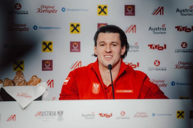 OLYMPICS - Winter Olympic Games, Olympische Spiele, Olympia, OS Milano Cortina 2026 CORTINA D AMPEZZO,ITALY,13.FEB.26 - OLYMPICS, BOBSLEIGH - Winter Olympic Games Milano Cortina 2026, monobob women, 2-man, press conference, PK, Pressekonferenz OEBSV, Austria House. Image shows Jakob Mandlbauer (AUT) during an interview.  GEPAxpictures xAlexanderxSolc