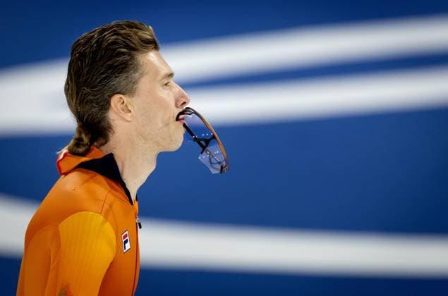 MILAN - Jorrit Bergsma during the 10,000 meters of long track Speed skating, Eisschnelllauf at the Milan Speed Skating Stadium at the Milan Winter Olympics. ROBIN VAN LONKHUIJSEN ANP xVIxANPxSportx xxANPxIVx 550581324 originalFilename: 550581324.jpg