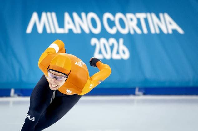 MILAN - Jorrit Bergsma during the 10,000 meters of long track Speed skating, Eisschnelllauf at the Milan Speed Skating Stadium at the Milan Winter Olympics. ROBIN VAN LONKHUIJSEN ANP xVIxANPxSportx xxANPxIVx 550583533 originalFilename: 550583533.jpg