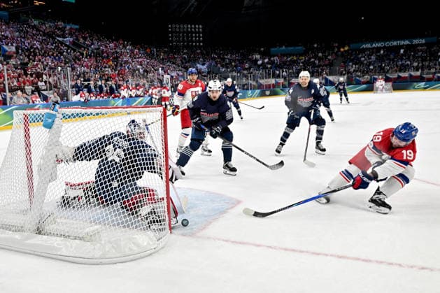 MILAN, ITALY - FEBRUARY 13: goalkeeper Martin Neckar of France makes a save on Jakub Flek of Czechia R) during the Men™s Prelim Round match between France and Czech Republic on day seven of the Milano Cortina 2026 Winter Olympic Games, Olympische Spiele, Olympia, OS at Milano Santagiulia IHO Arena on February 13, 2026 in Milan, Italy. Milan Milano Santagiulia IHO Arena Italy *** MILAN, ITALY FEBRUARY 13 goalkeeper Martin Neckar of France makes a save on Jakub Flek of Czechia R during the Men™s Prelim Round match between France and Czech Republic on day seven of the Milano Cortina 2026 Winter Olympic games at Milano Santagiulia IHO Arena on February 13, 2026 in Milan, Italy Milan Milano Santagiulia IHO Arena Italy Copyright: xJustPictures.ch AndreaxBrancax jp-en-EuSpIm-AB-DSC_077713022026