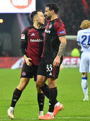 13 02 2026 Soccer Season 2025 2026 2 Soccer Bundesliga 22 Matchday 1 FC Nürnberg FCN Club Karlsruher SC KSC Sportfoto Zink xwoxzix DFL regulations prohibit any use of photographs as image sequences and or quasi video only for editorial use Torjubel Jubel nach Treffer Torschuß zum 1 0 durch Julian Justvan 10, 1 FC Nürnberg FCN Julian Justvan 10, 1 FC Nürnberg FCN Adriano Grimaldi 33, 1 FC Nürnberg FCN ä