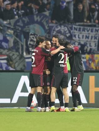 13 02 2026 Soccer Season 2025 2026 2 Soccer Bundesliga 22 Matchday 1 FC Nürnberg FCN Club Karlsruher SC KSC Sportfoto Zink DaMa xdaxmax DFL regulations prohibit any use of photographs as image sequences and or quasi video only for editorial use Jubel Freude Torjubel nach Tor zum 2 0 Julian Justvan 10, 1 FC Nürnberg FCN und Mannschaft Team jubelt freut sich Torschütze Julian Justvan 10, 1 FC Nürnberg FCN