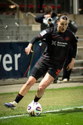 Womens Soccer Bundesliga Bayer 04 Leverkusen 1 FC Köln, 13 02 2026 Carlotta Wamser Bayer 04 Leverkusen, 37 Bayer 04 Leverkusen 1 FC Köln on matchday 18 of the Google Pixel Womens Bundesliga on 13 02 2026 at the Ulrich Haberland Stadium in Leverkusen North Rhine-Westphalia DFL REGULATIONS PROHIBIT ANY USE OF PHOTOGRAPHS AS IMAGE SEQUENCES AND OR QUASI VIDEO Copyright: xBEAUTIFULxSPORTS AxelxKohringx