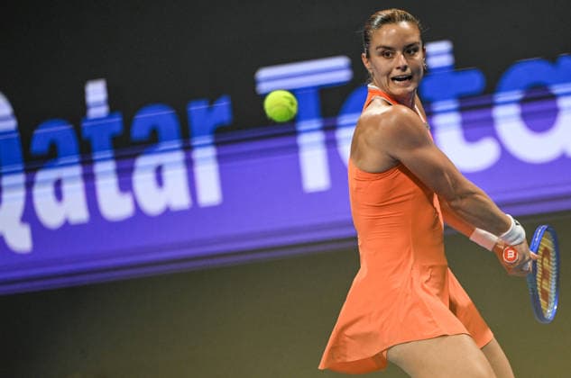 Qatar TotalEnergies Open 2026 - Day Five DOHA, QATAR FEBRUARY 13: Maria Sakkari of Greece competes against Karolina Muchova of the Czechia in the semifinal on Day Six of the Qatar TotalEnergies Open, part of the Hologic WTA, Tennis Damen Tour, at the Khalifa International Tennis and Squash Complex on February 13, 2026 in Doha, Qatar. Doha Qatar  Copyright: xArturxWidakx originalFilename:widak-qatartot260213_npIuB.jpg