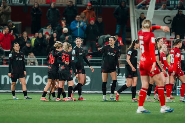 13.02.26, Women, Football, Google Pixel Frauen Bundesliga, Season 2025 2026, Bayer 04 Leverkusen - 1.FC Köln, Matchday 18 Bayer 04 Leverkusen celebration of Sofie Zdebel ( 16 - Bayer 04 Leverkusen) goal for the 2:0 Leverkusen Ulrich-Haberland-Stadion NRW Deutschland