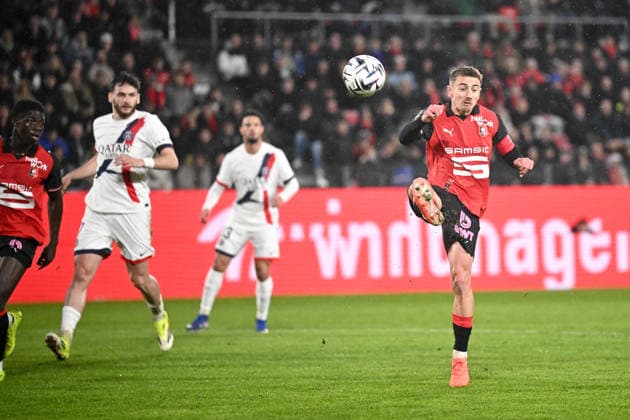 Stade Rennais FC v Paris Saint-Germain - Ligue 1 McDonald s 2025 2026 21 Valentin RONGIER (srfc) during the Ligue 1 McDonald s match between Rennes and Paris at Roazhon Park on February 13, 2026 in Rennes, France. Rennes France  Copyright: xFEPx 776348291